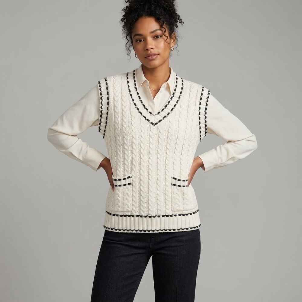 Davi & Dani Womens Cricket Cable Knit Sweater Vest Cream Black Trim V Neck L